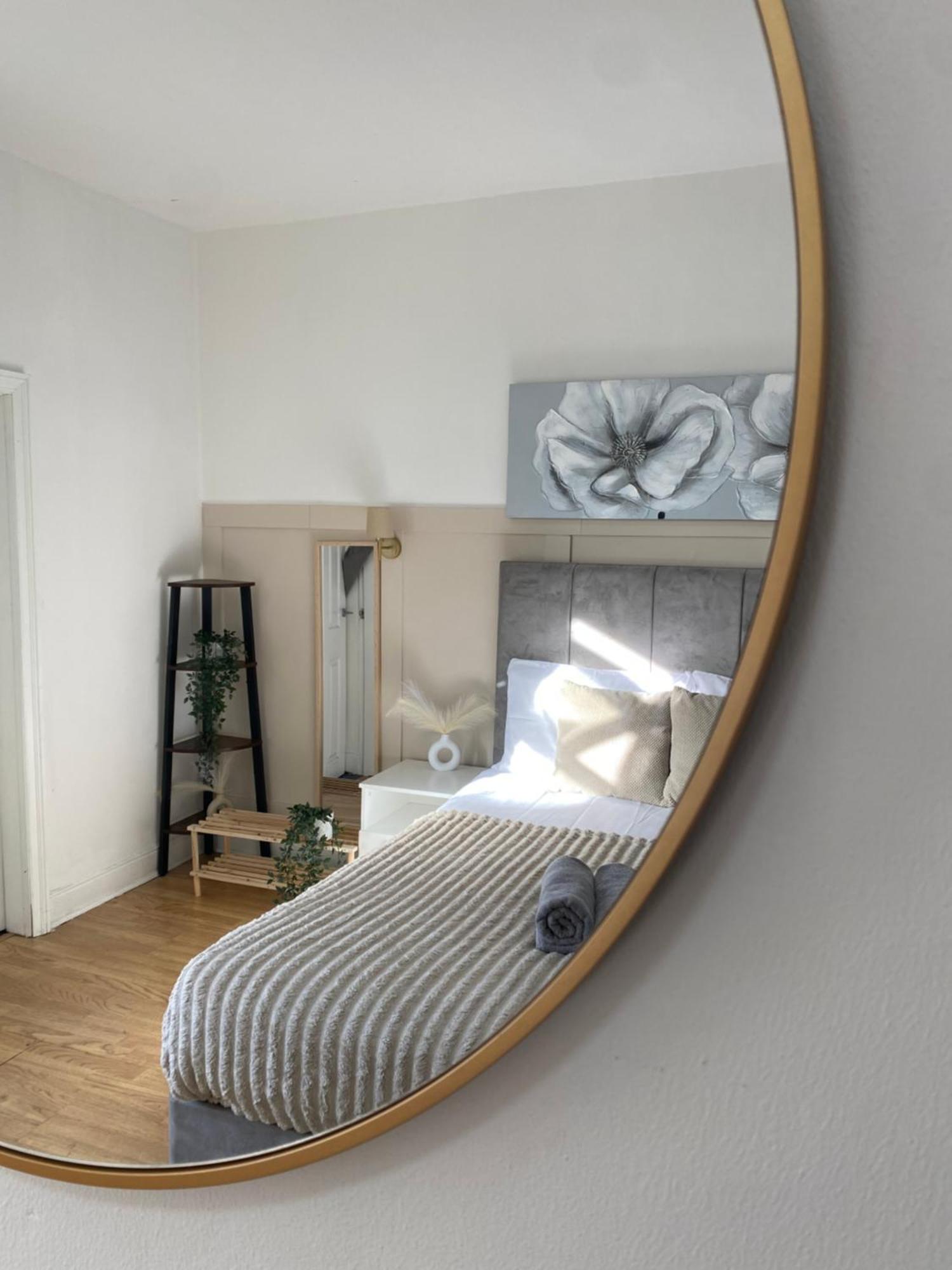 Modern Townhouse-Free Parking-Games Room-Fast W-Ifi Manchester Extérieur photo